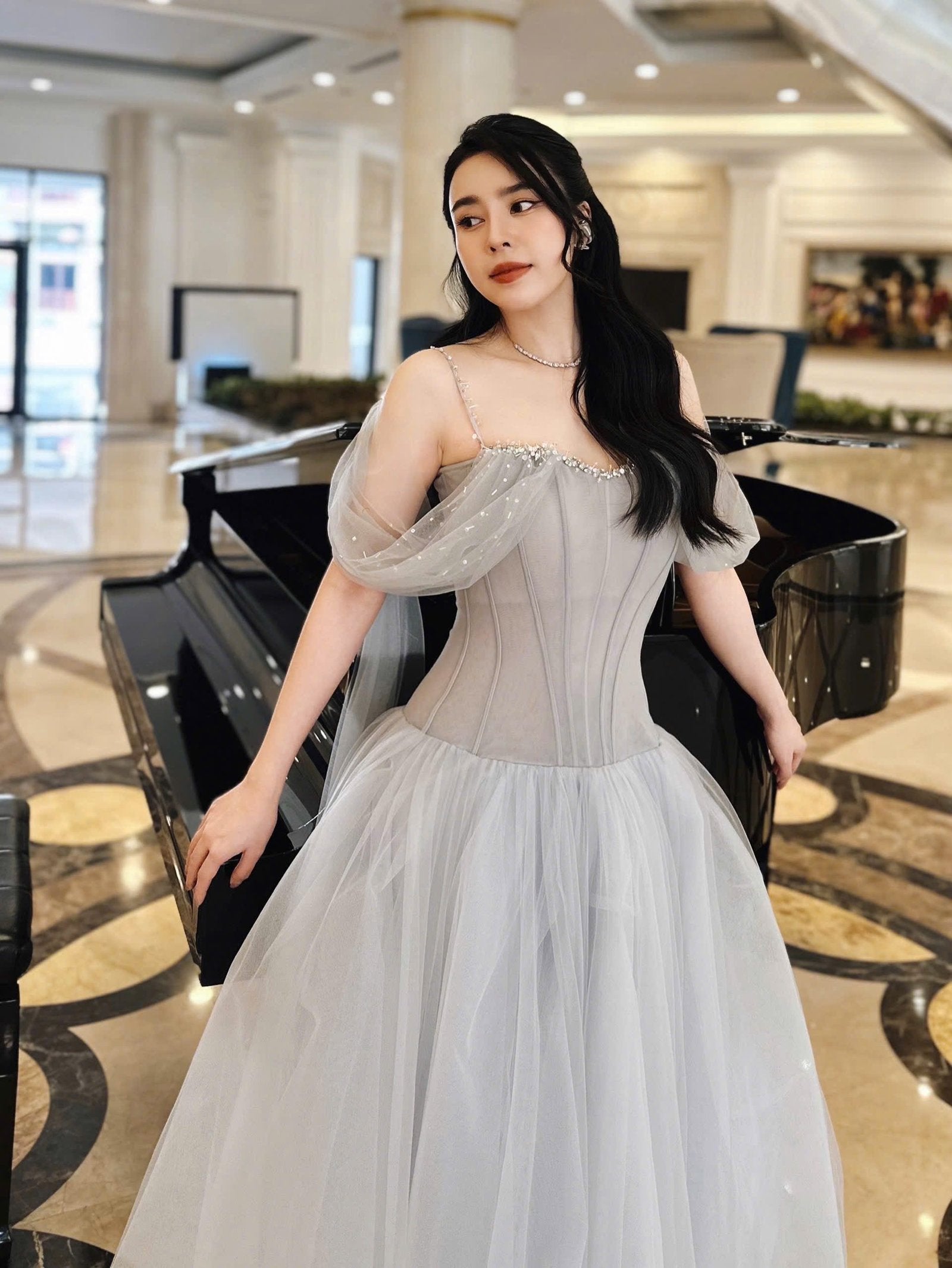 Cateline Dress image 4