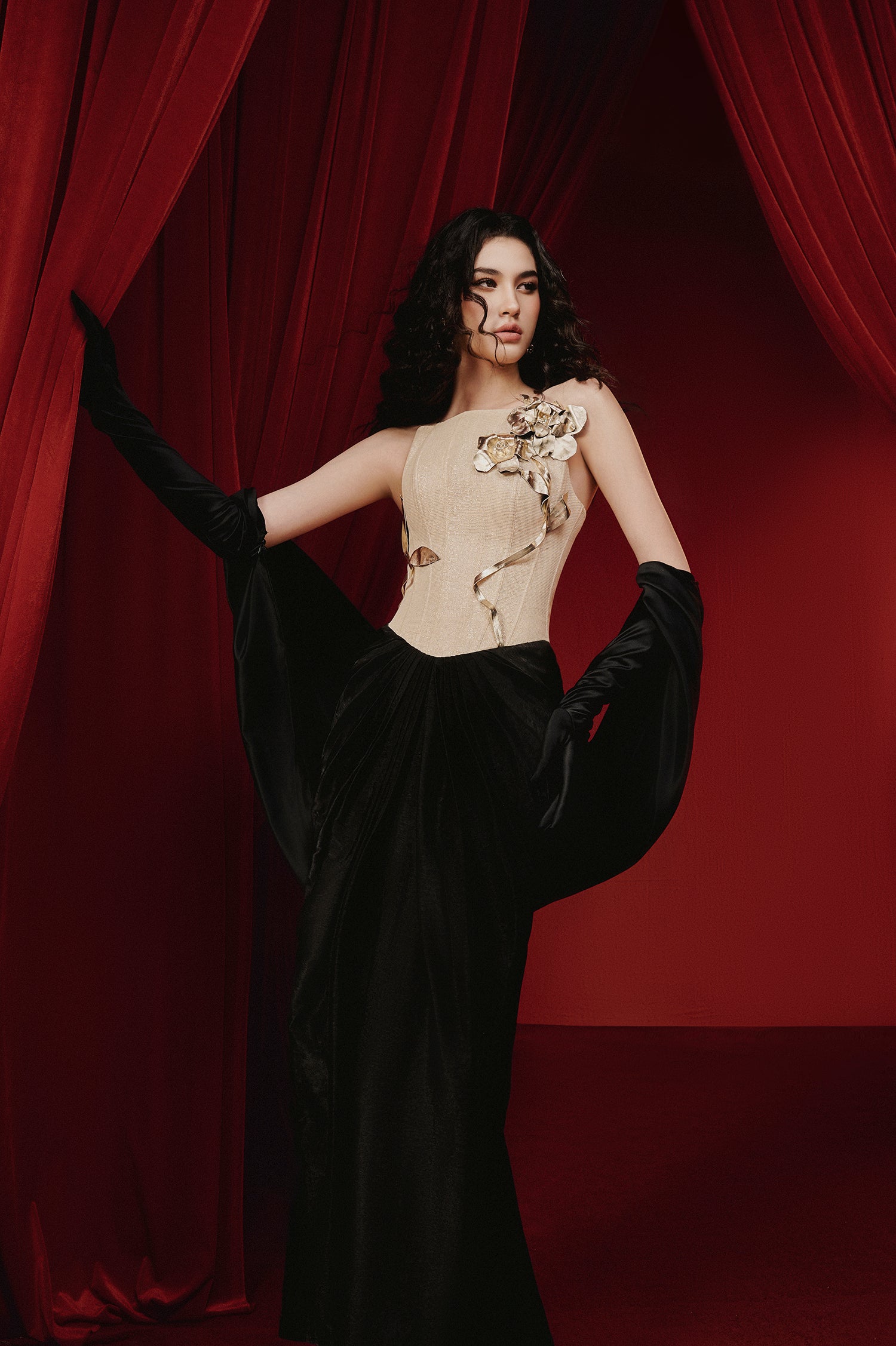 SAMYRA DRESS