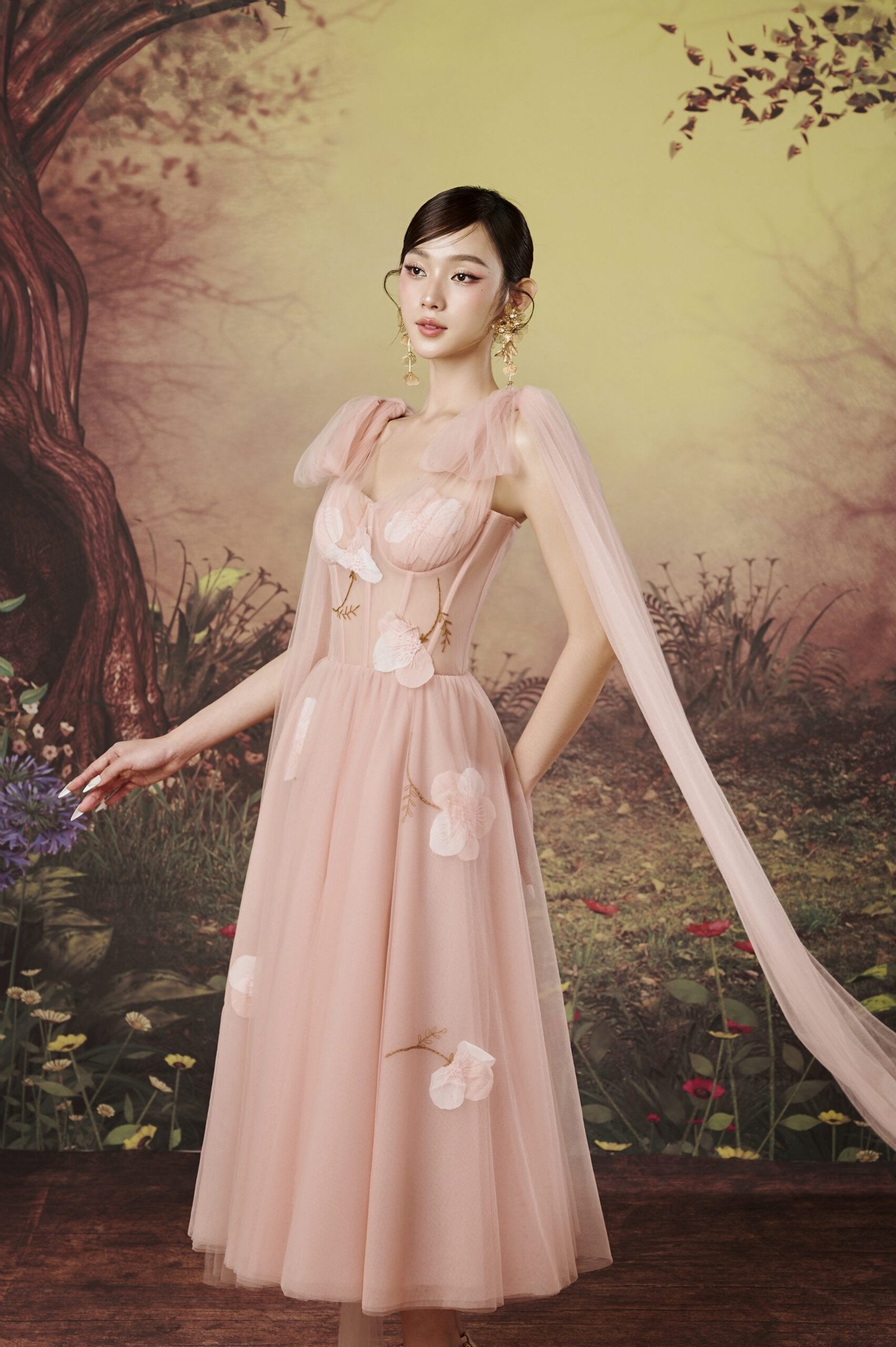 LiLy Dress image 3