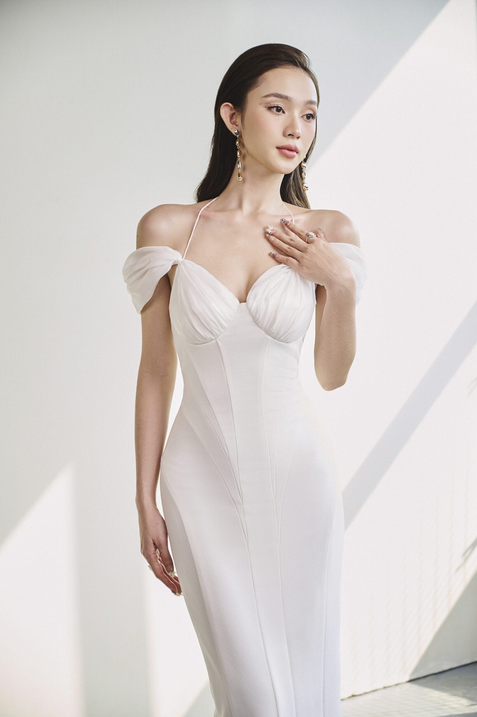 Karen Dress image 4