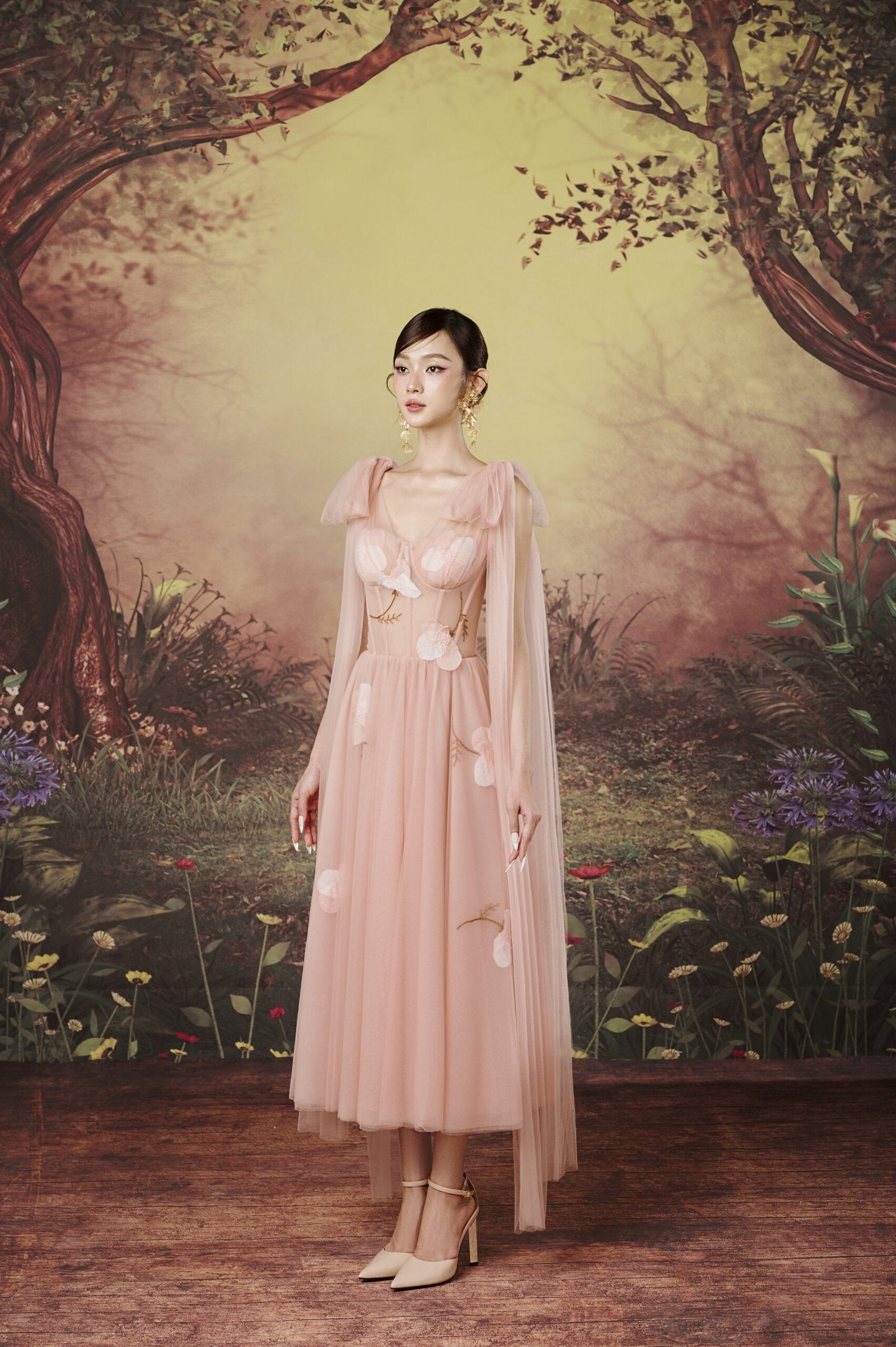 LiLy Dress image 2